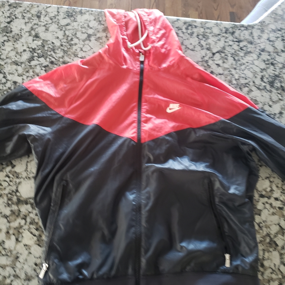 Nike windbreaker